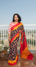 Load image into Gallery viewer, Paan Print Black &amp; Red Saree
