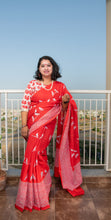 Load image into Gallery viewer, Tota Maina Red Saree
